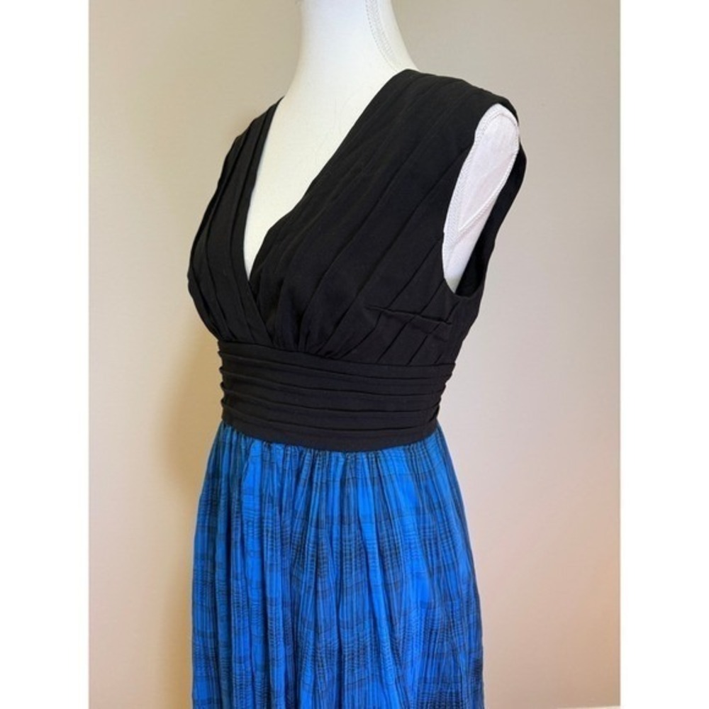 Tracy Reese Fit and Flare Dress 10 Blue Black Plaid Pleated Sleeveless Cocktail - Picture 2 of 6